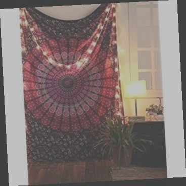 drap mural mandala
