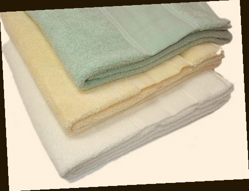 drap broderie malgache