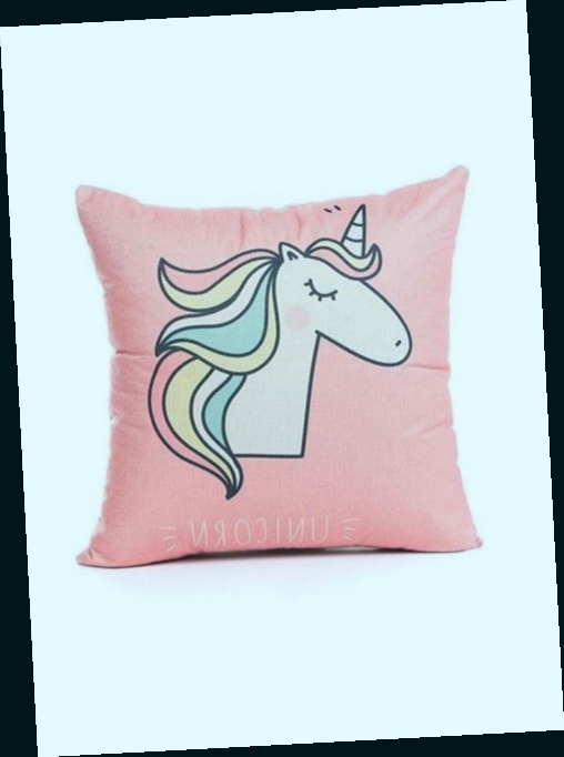 coussin fille licorne