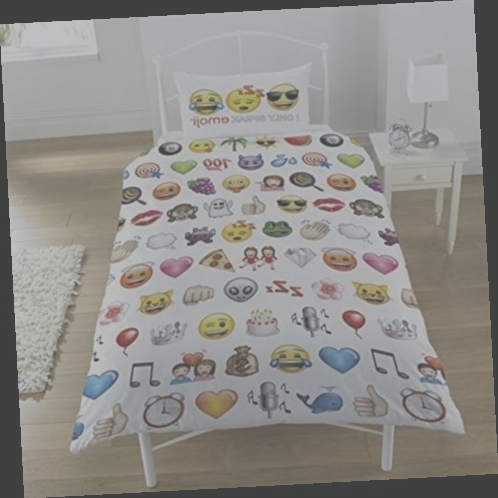 coussin fille licorne